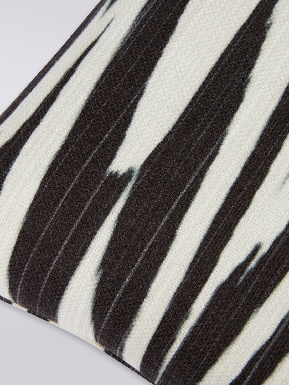 Atacama outdoor cushion 40x40 cm, Black & White - 8051275499510 - 2