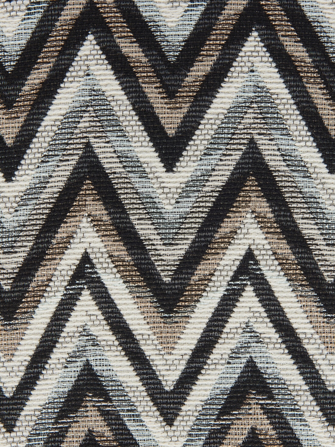 Bleatched 40x40 cm 3D effect chevron cushion, Black    - 8051575829741 - 3