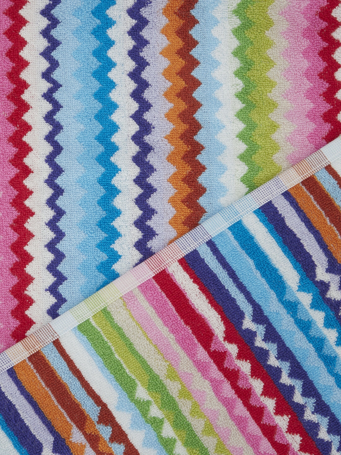 Set of 5 pieces of Zig zag cotton terry Riverbero bath towels, Pink & Multicoloured - 8053147122366 - 2