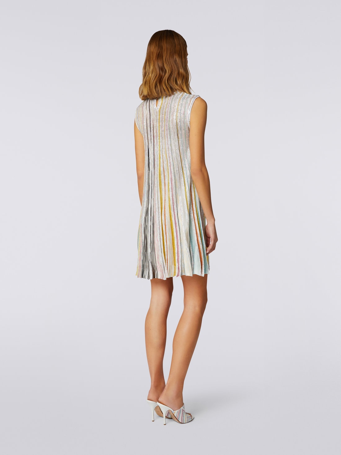 Pleated sleeveless mini-dress with sequins, White & Multicoloured   - DS23SG2FBK023RS0178 - 3