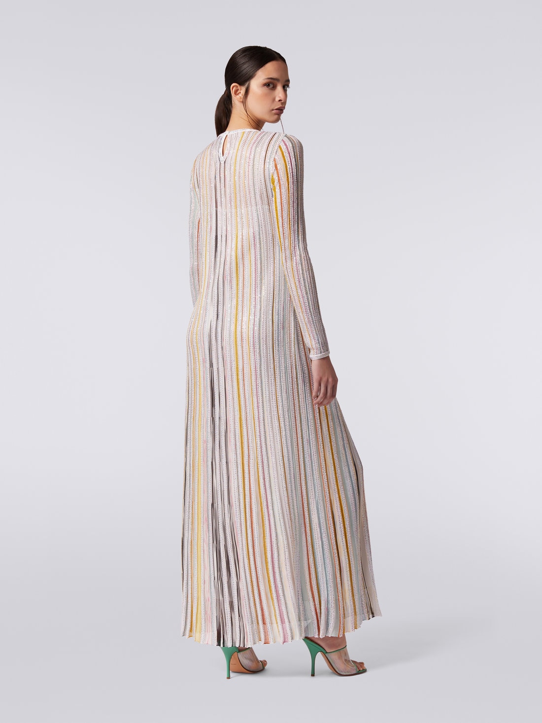 Robe longue plissée avec paillettes, Blanc & Multicolore   - DS23SG4CBK023RS0178 - 3