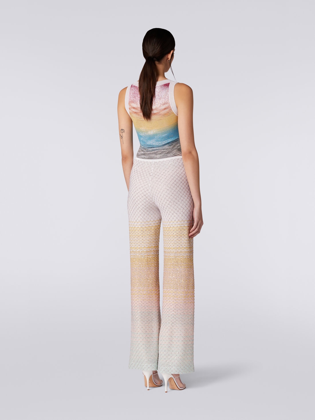 Pantaloni svasati in maglia a rete con paillettes, Multicolore - DS23SI0ZBK022ISM8NI - 3