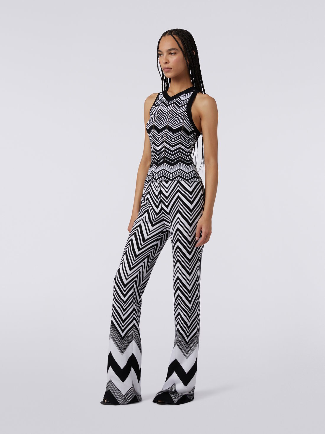 Viscose blend sleeveless top, Black & White - DS23SK39BK025WS018K - 2