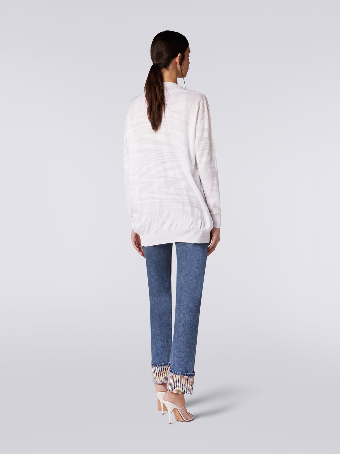 Cárdigan extragrande en algodón y viscosa, Blanco  - DS23SM1UBK021J14001 - 3