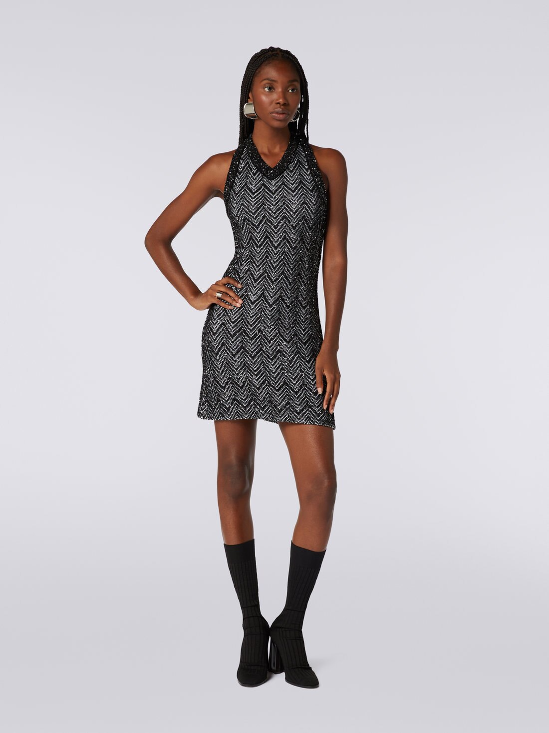 Kleid aus Baumwollmischgewebe mit Chevronmuster und Pailletten, Schwarz    - DS23WG0FBK025ES90DI - 1