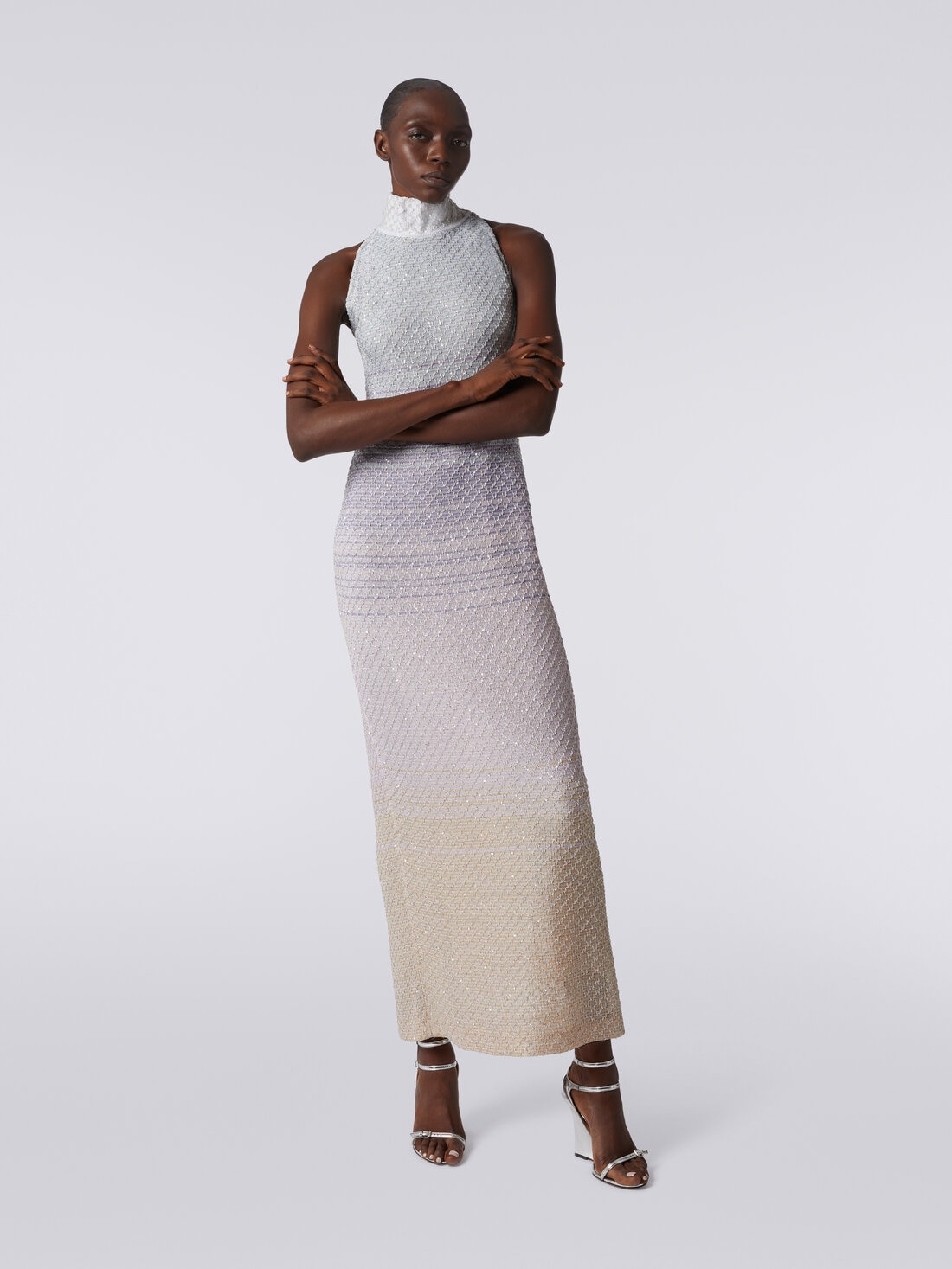Vestido largo con escote americano en viscosa de malla con lentejuelas, Multicolor  - DS23WG1OBK026WS019A - 1