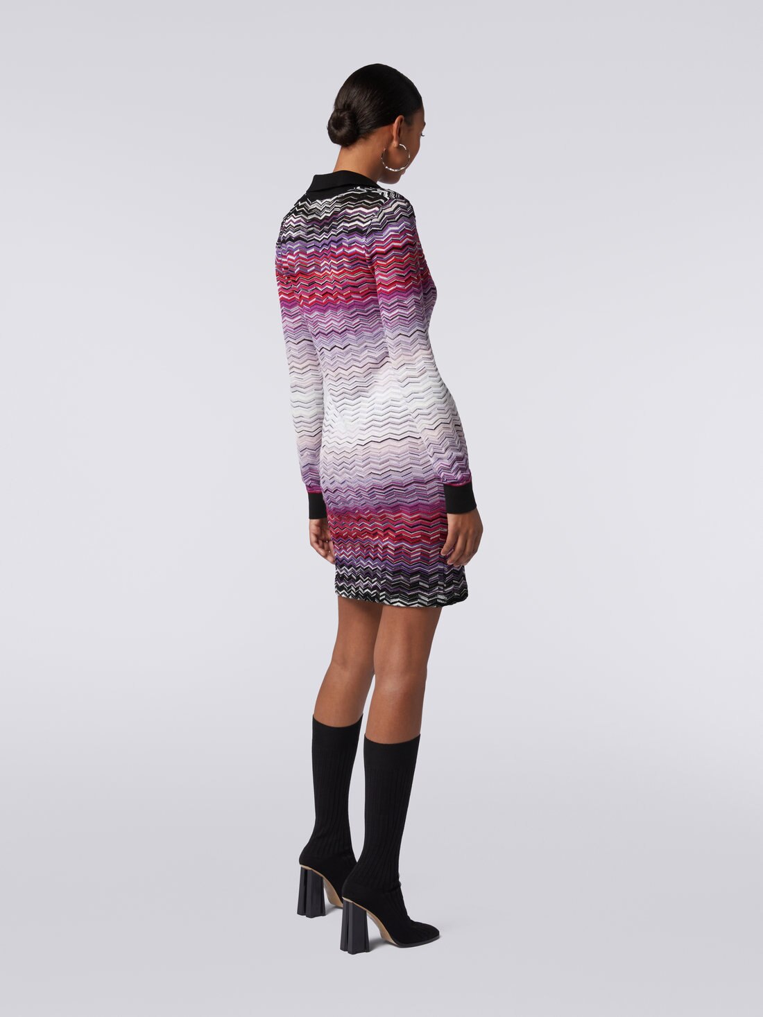 Short dégradé chevron dress with collar, Multicoloured  - DS23WG24BK025ZSM91K - 3