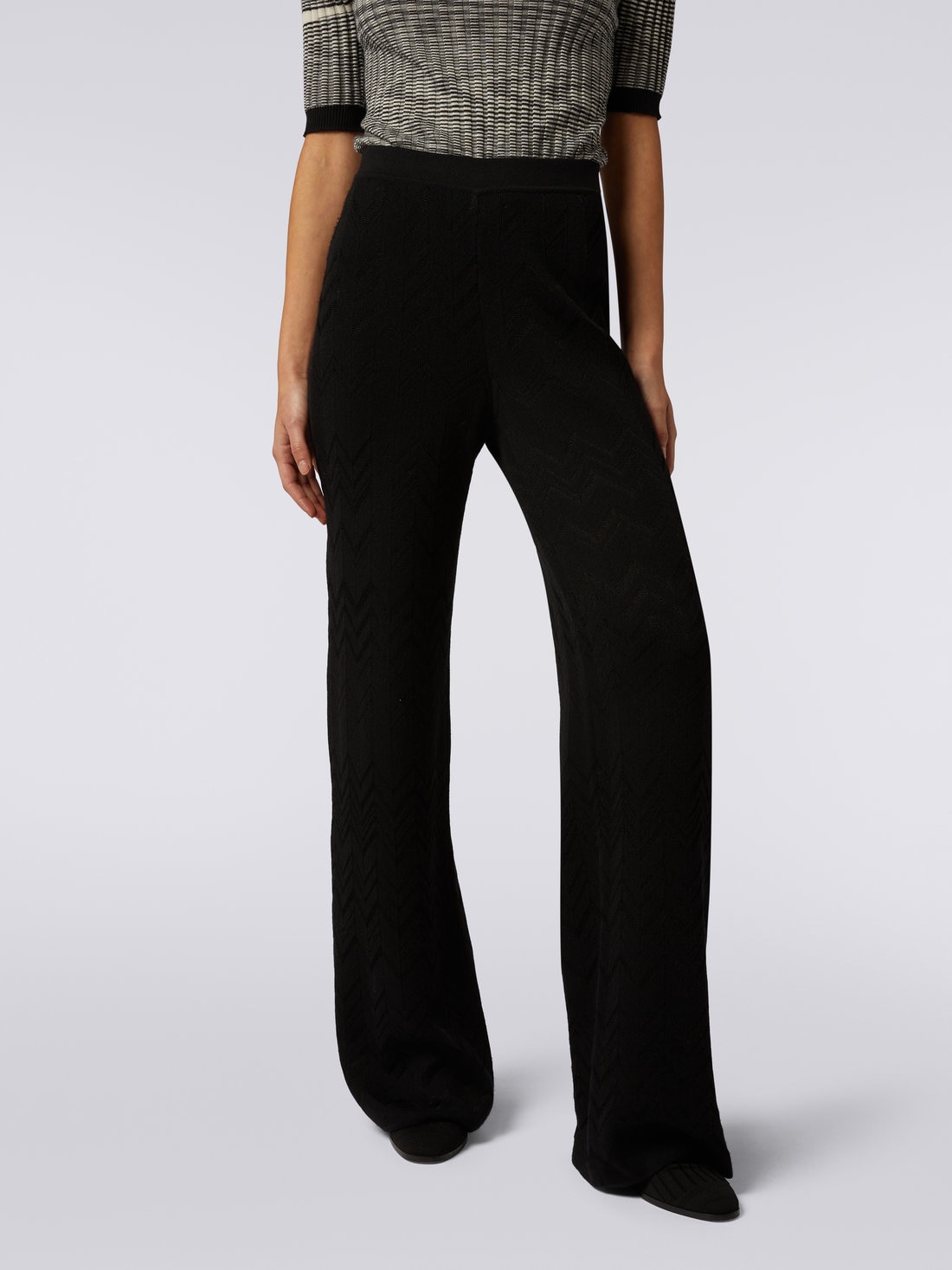 Flared English-ribbed wool and viscose chevron trousers , Black    - DS23WI0SBK027A93911 - 4
