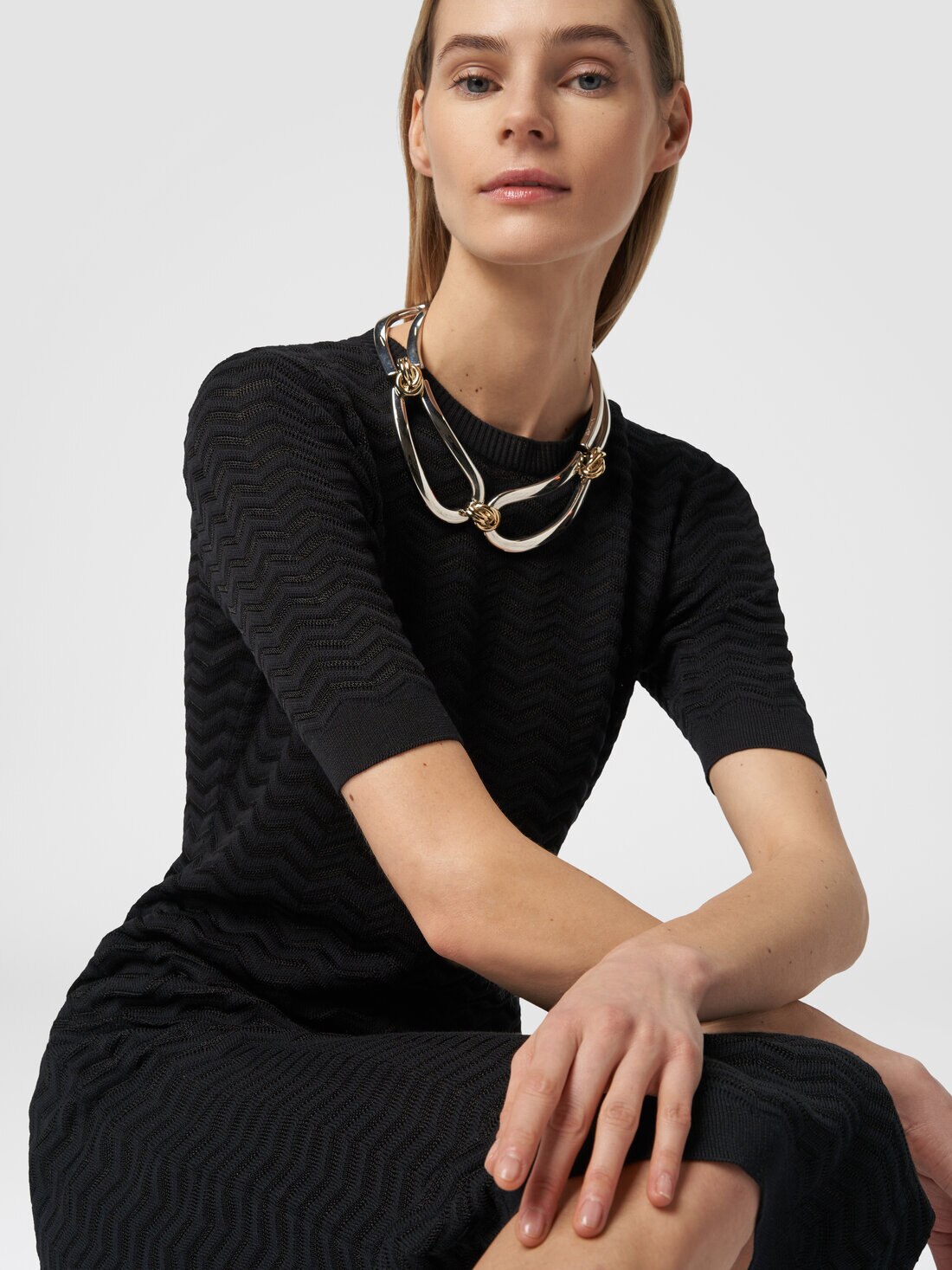 Robe mi-longue à col rond en mailles à chevrons, Noir    - 8053147060927 - 3