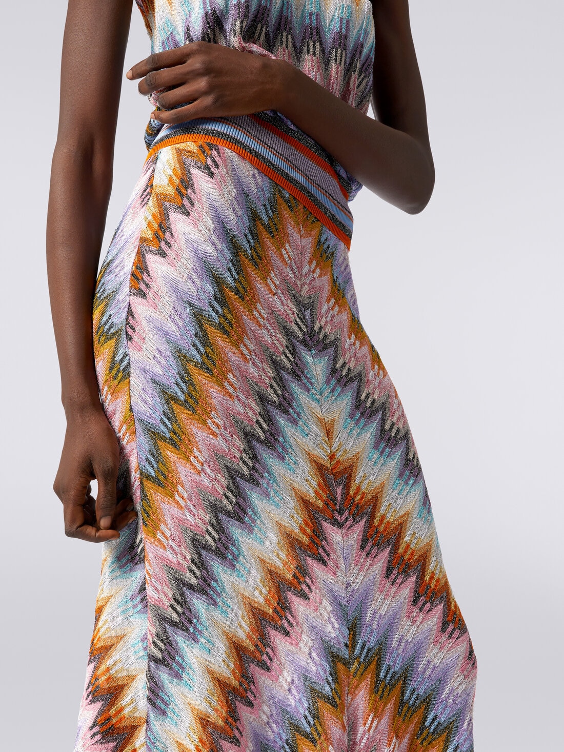 Long flared zigzag viscose skirt with lurex, Multicoloured  - DS24SH1XBR00Y5SM9CP - 4