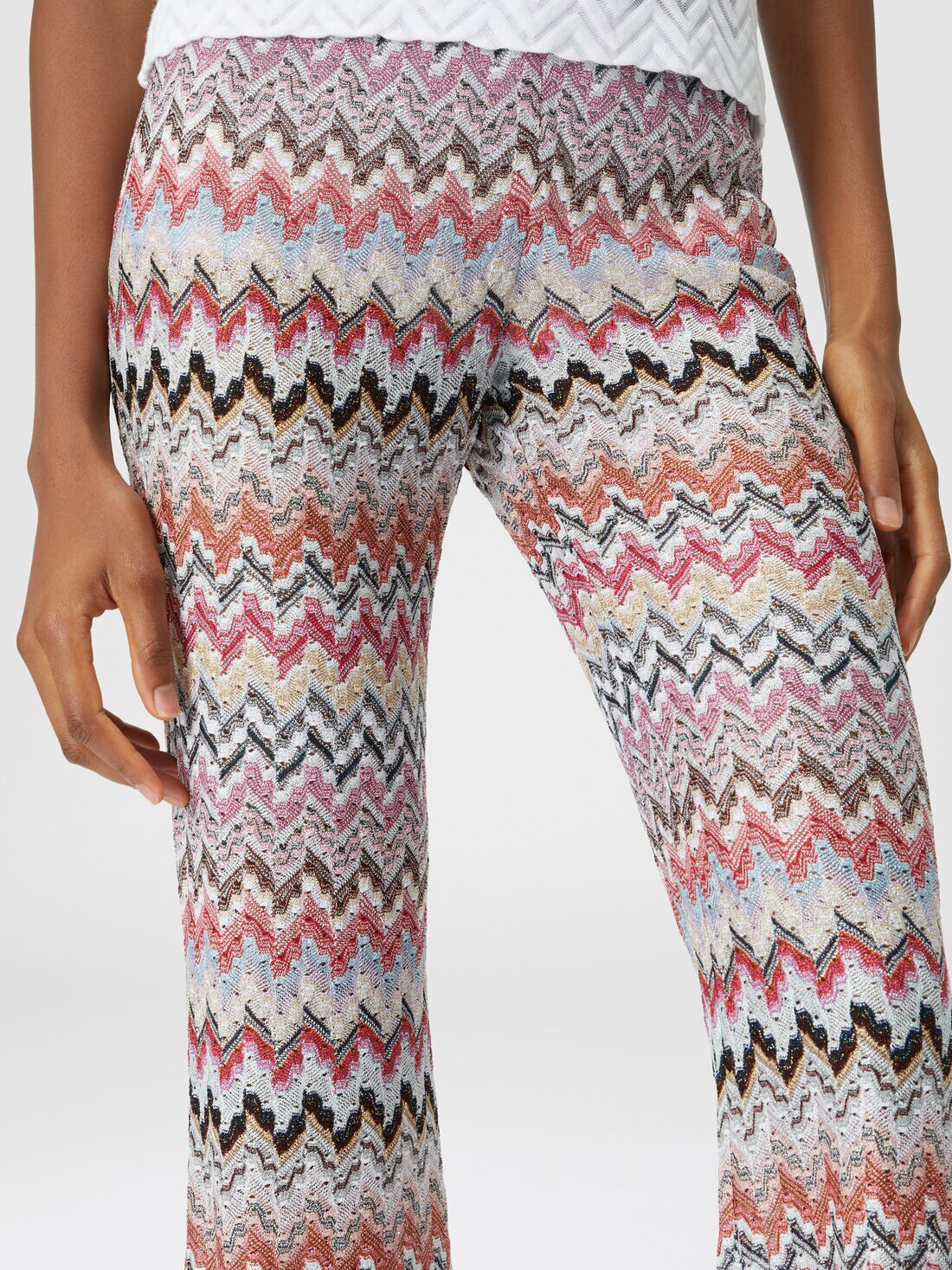 Pantalon évasé en viscose mélangée lamée à zig zag, Multicolore  - DS24SI0ZBR00UXSM975 - 4