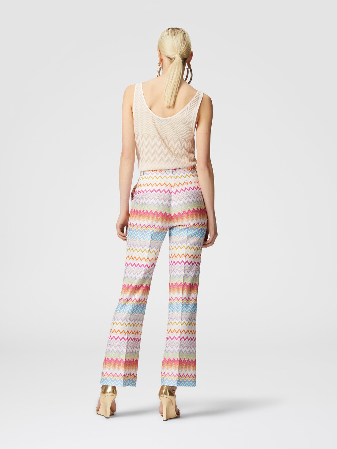 Capri trousers in chevron lamé knit with sequins, Multicoloured  - DS24SI1TBR00YBSM9CH - 2