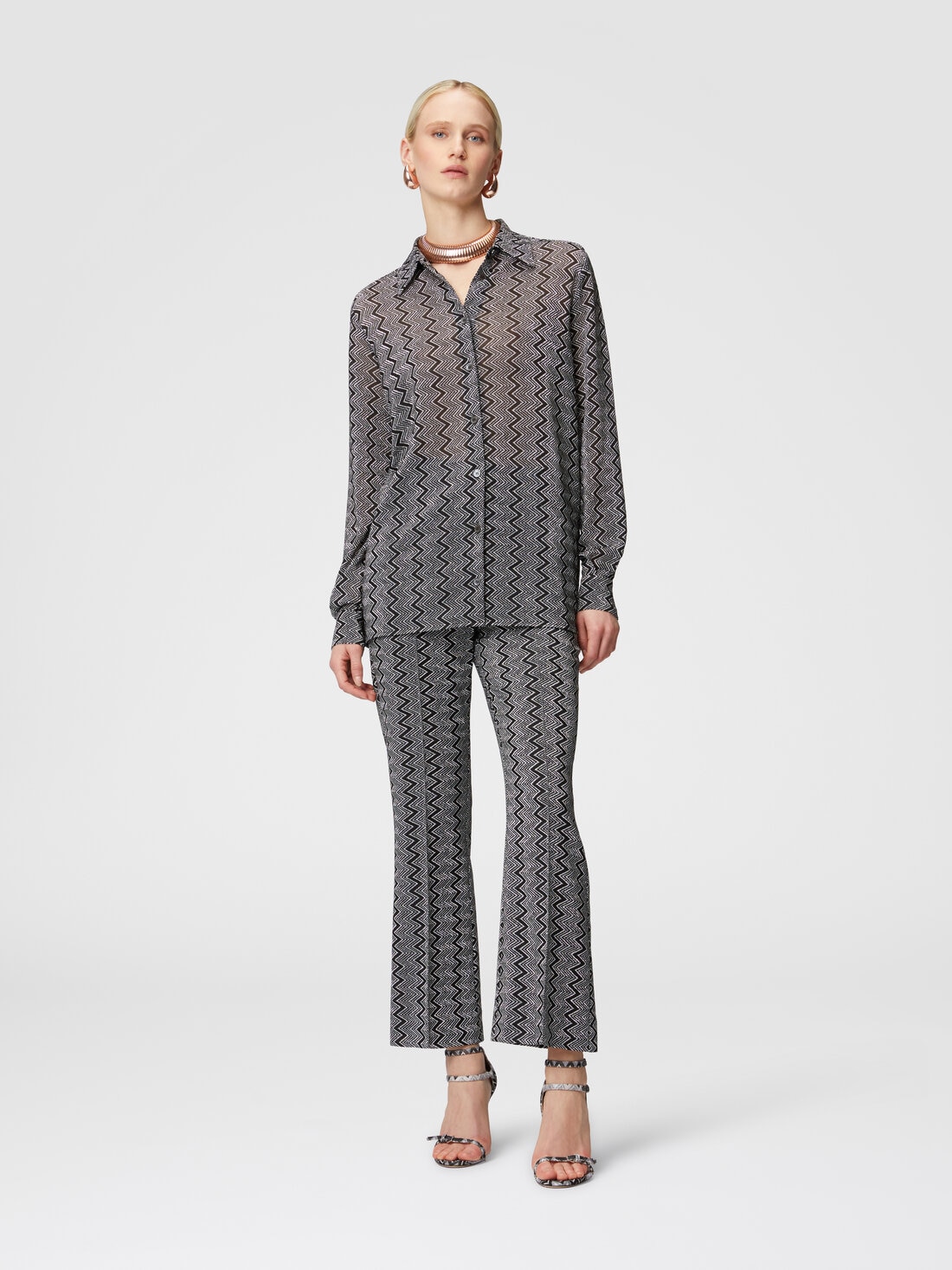 Camisa con estampado de lamé en zig zag, Negro & Plateado - DS24WJ0MBR00ZRS91LP - 1