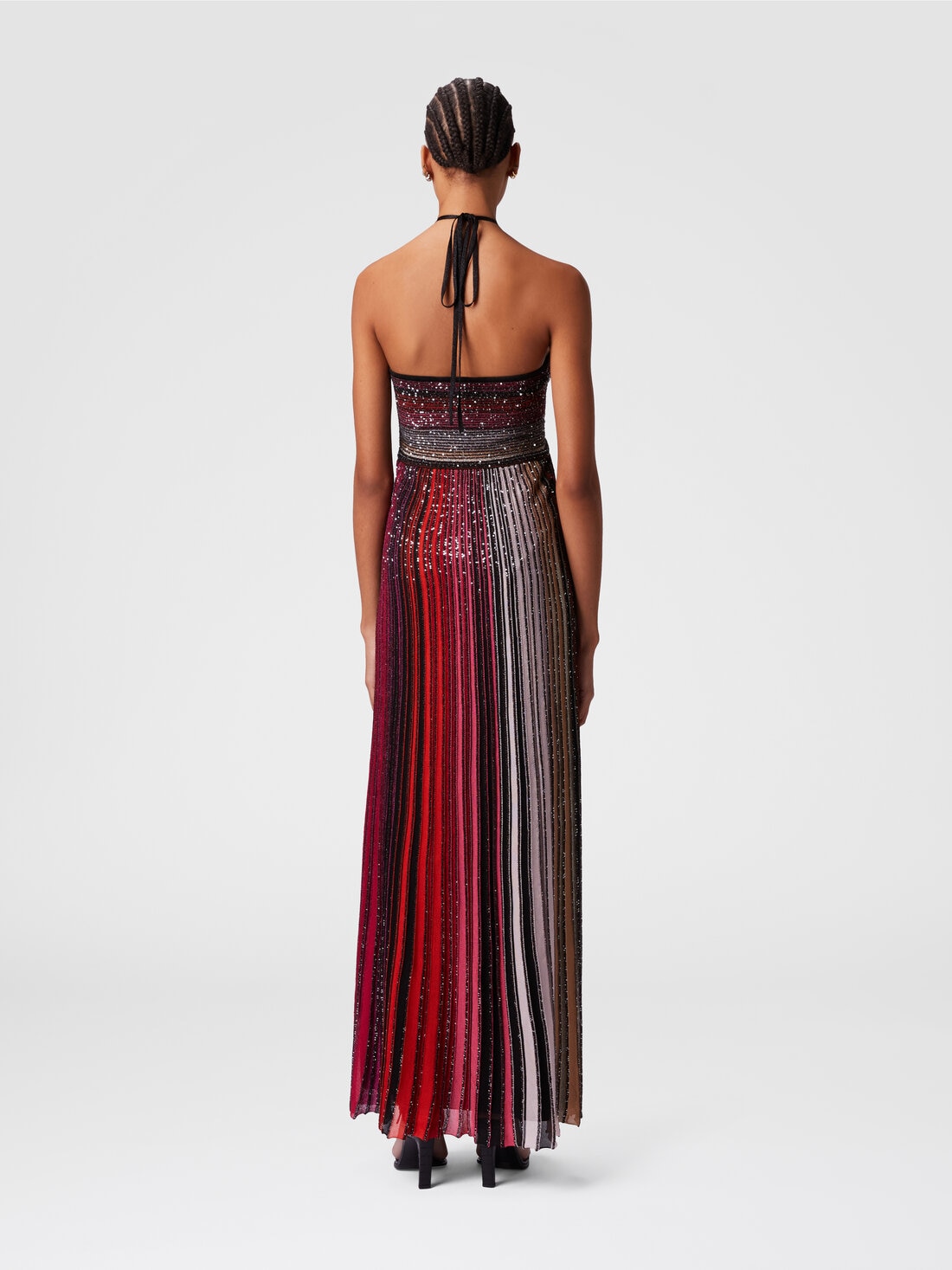 Abito lungo parzializzato a righe con paillettes e allacciatura al collo, Nero &  Rosso - DS25SG13BK042DSM9NA - 2