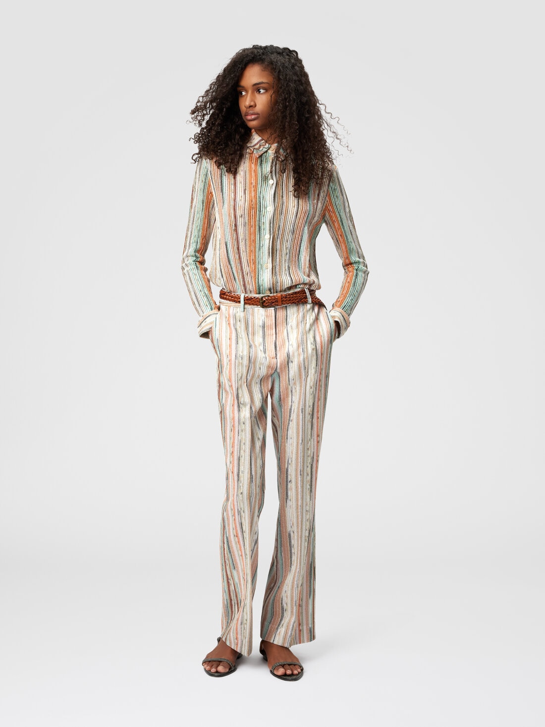 Classic trousers in striped lamé slub viscose with cropped hem, Multicoloured  - DS25SI0TBR002HSM9KR - 1