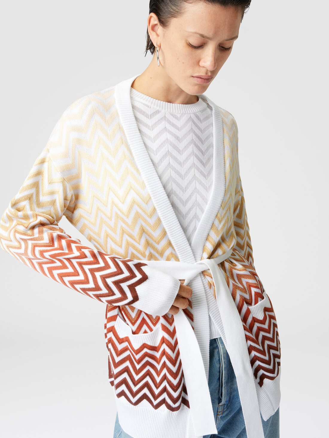 Dégradé chevron motif cardigan with belt, Multicoloured  - DS25SM07BK044VSM9M9 - 3