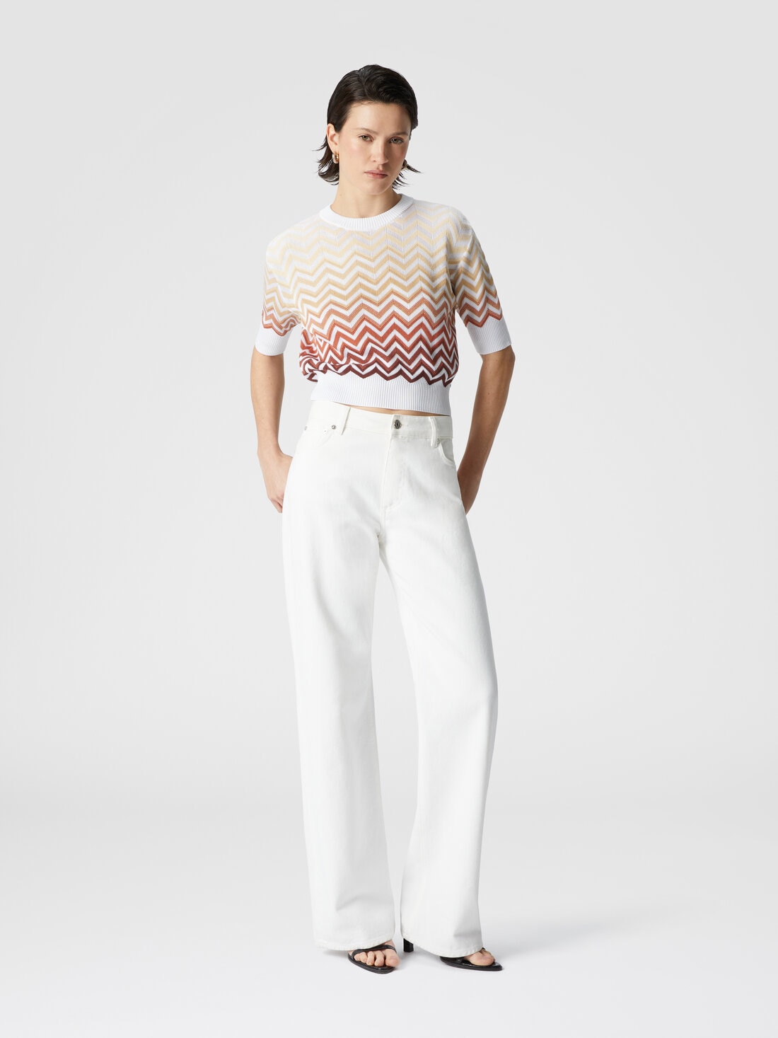 Short-sleeved crewneck sweater with dégradé chevron motif, Multicoloured  - DS25SN08BK044VSM9M9 - 1