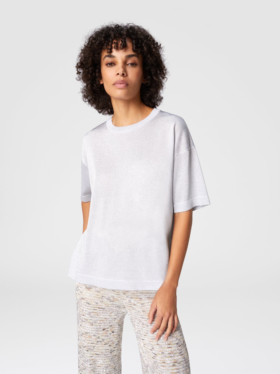 Maglia girocollo oversize in viscosa lamé con maniche cote, Argento - DS25SN0HBK045AS01GC - 3