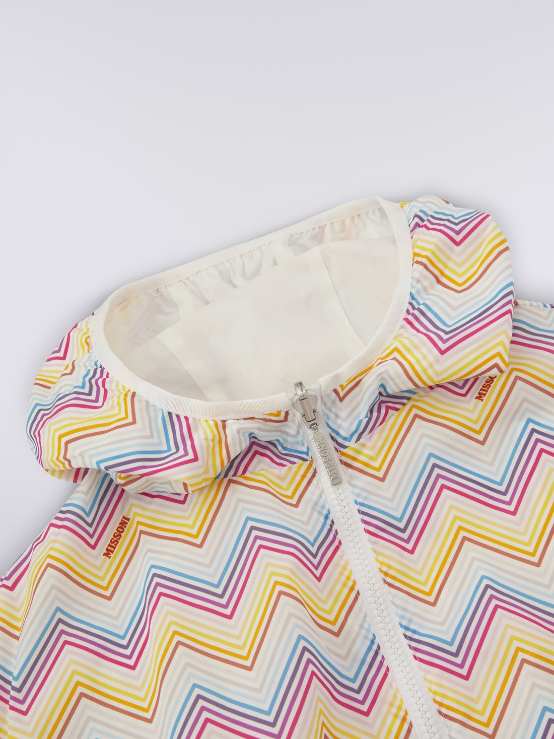 Coupe-vent en nylon à zigzag avec capuche, Multicolore  - 8051575835070 - 3