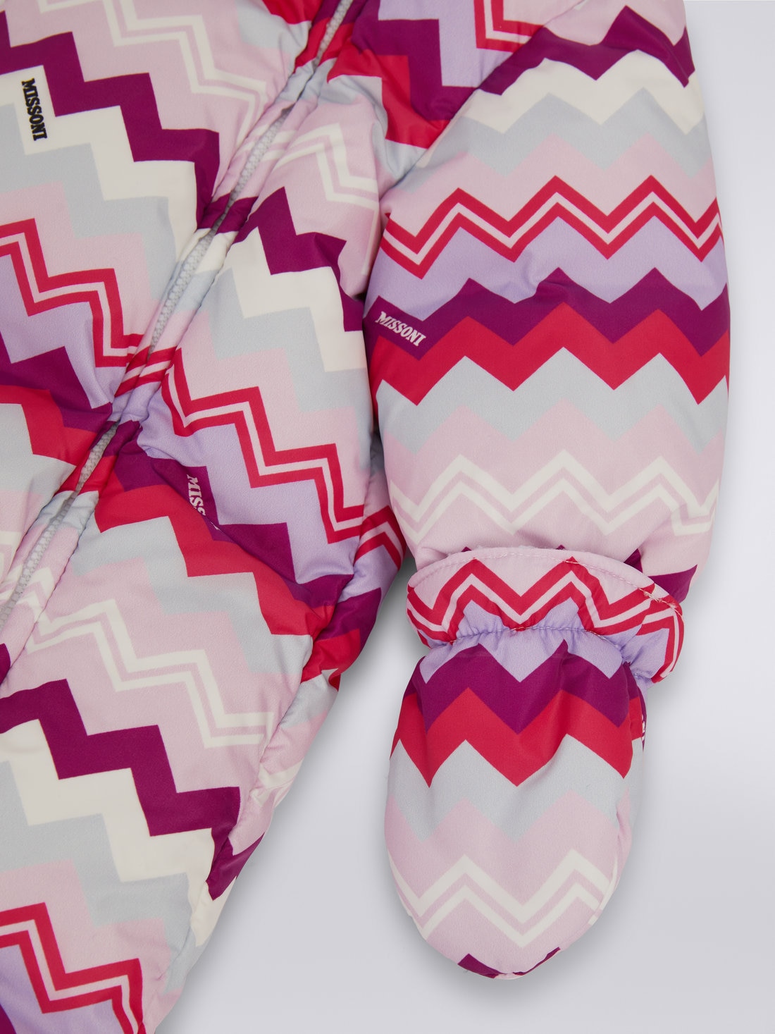 Ski suit in nylon with zigzag pattern, Multicoloured  - KS23WF07BV00E0SM96I - 3