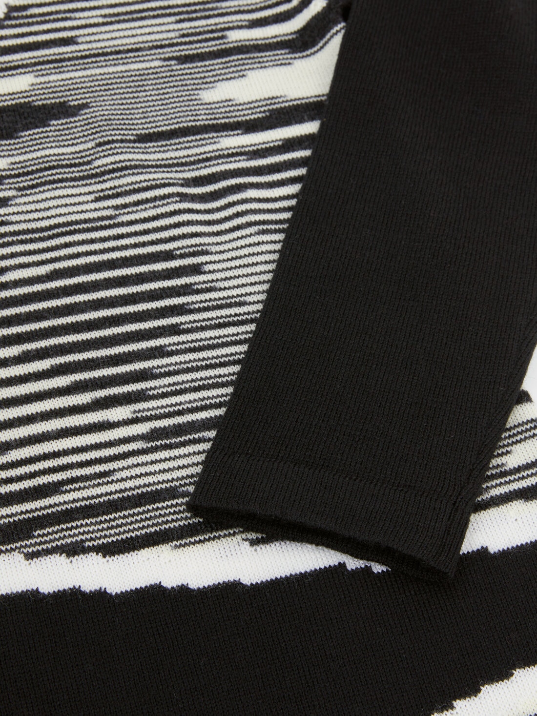 Robe en pure laine vierge, Noir & Blanc - KS23WG06BV00EPSM92O - 3