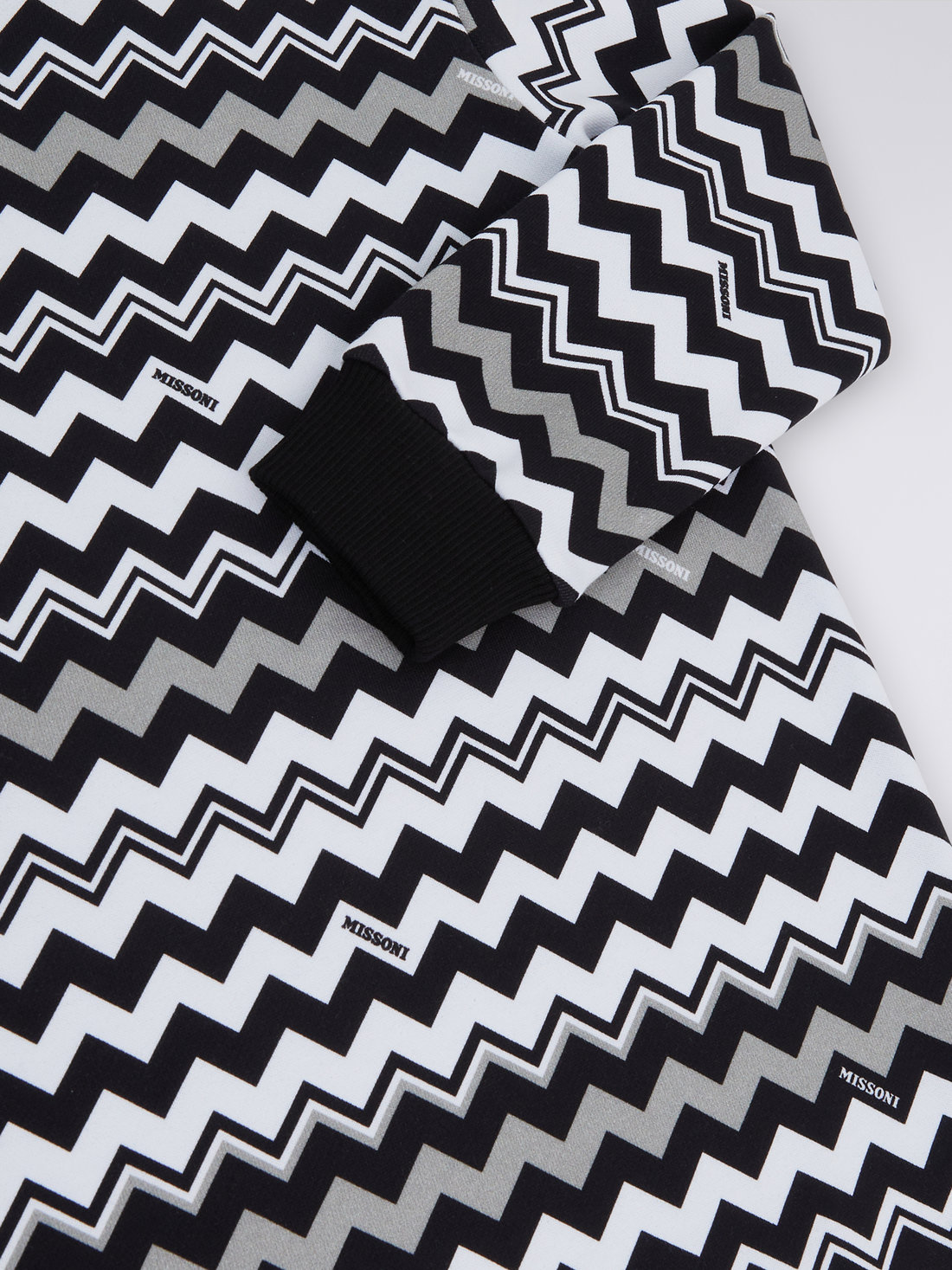 Missoni black discount and white dress