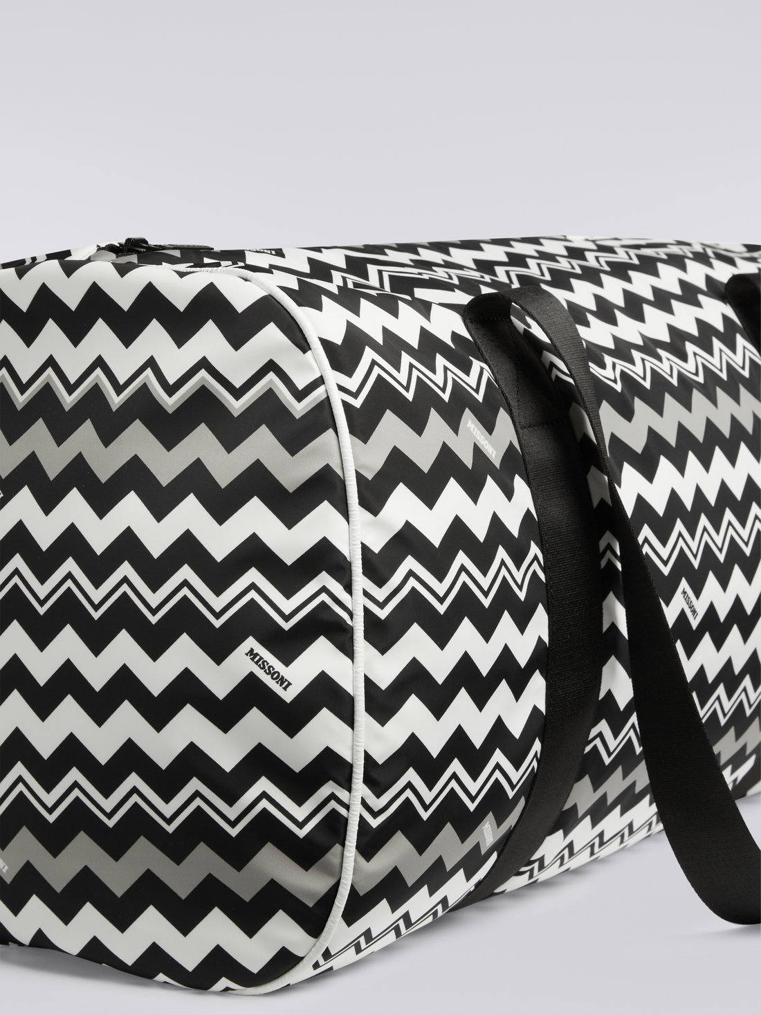 Travel bag in technical fabric with zigzag pattern, Black & White - 8053147038193 - 3