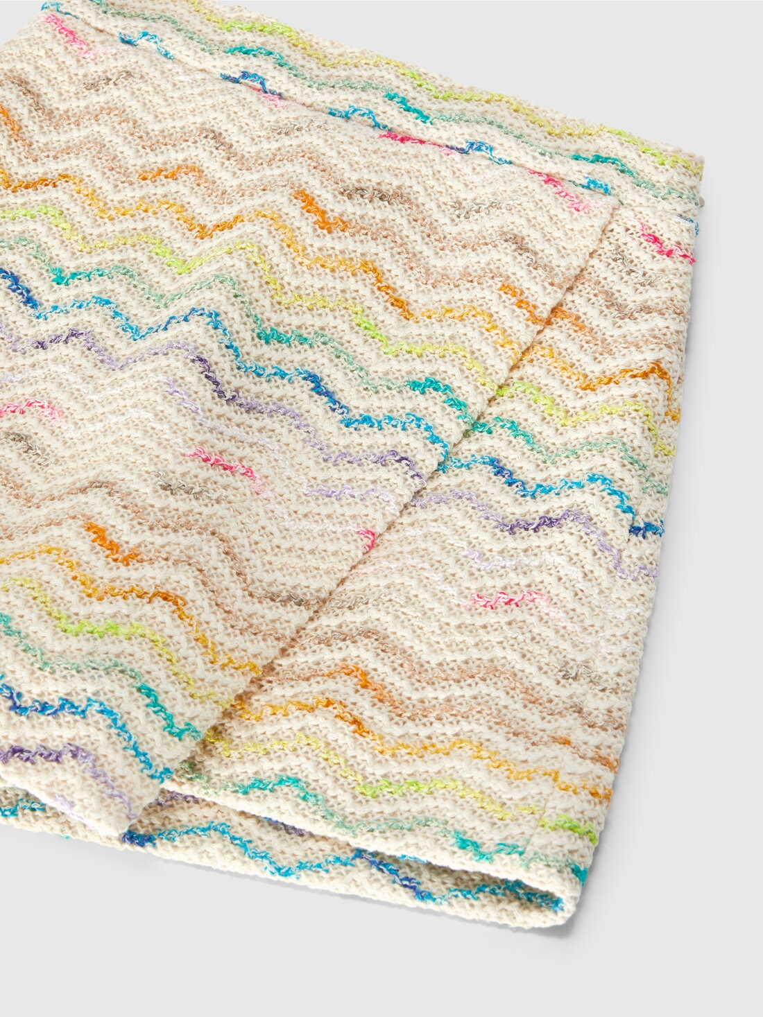 Cotton blend wrap-around skirt with zigzag pattern, Multicoloured  - KS24SH00BV00FVS01CW - 2