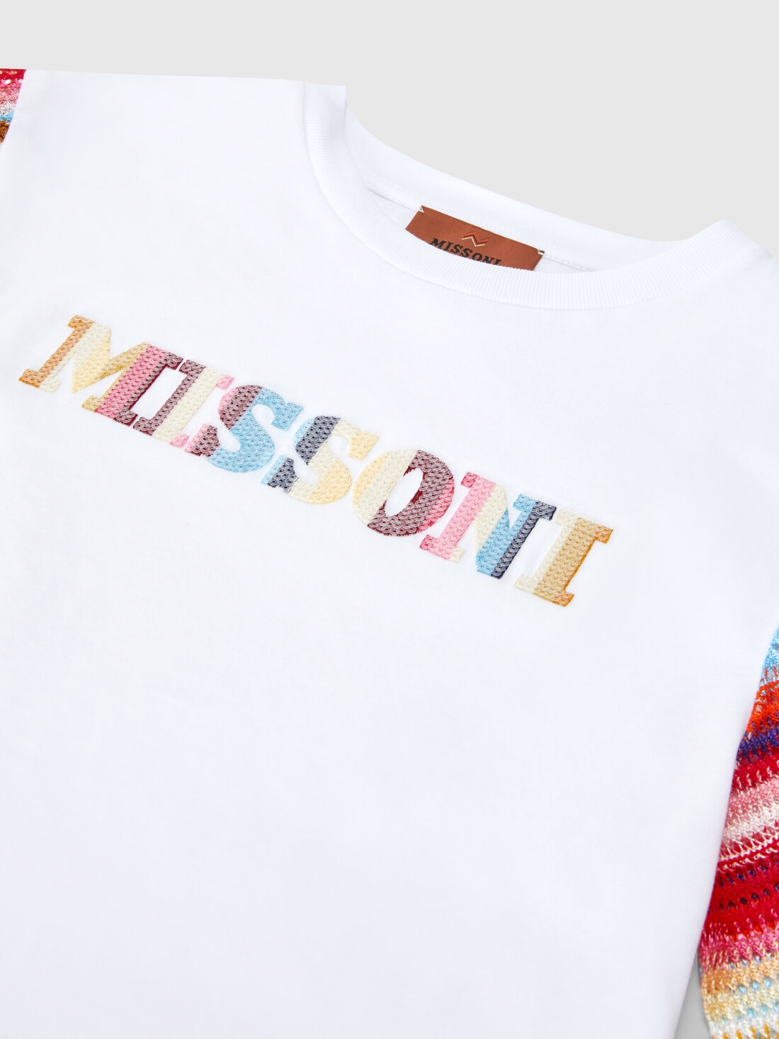 T-shirt en coton avec empiècements contrastant et imprimé logo, Multicolore  - KS24SL0ABV00FXS019C - 2