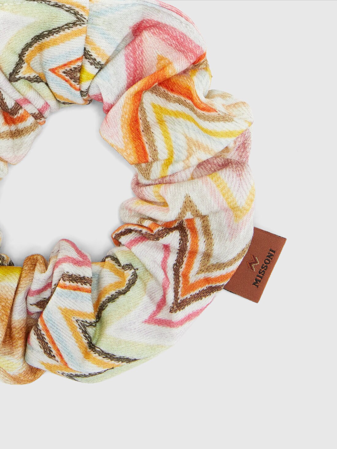 Zig zag cotton scrunchie with logo label, Beige & Multicoloured  - 8053147473635 - 1