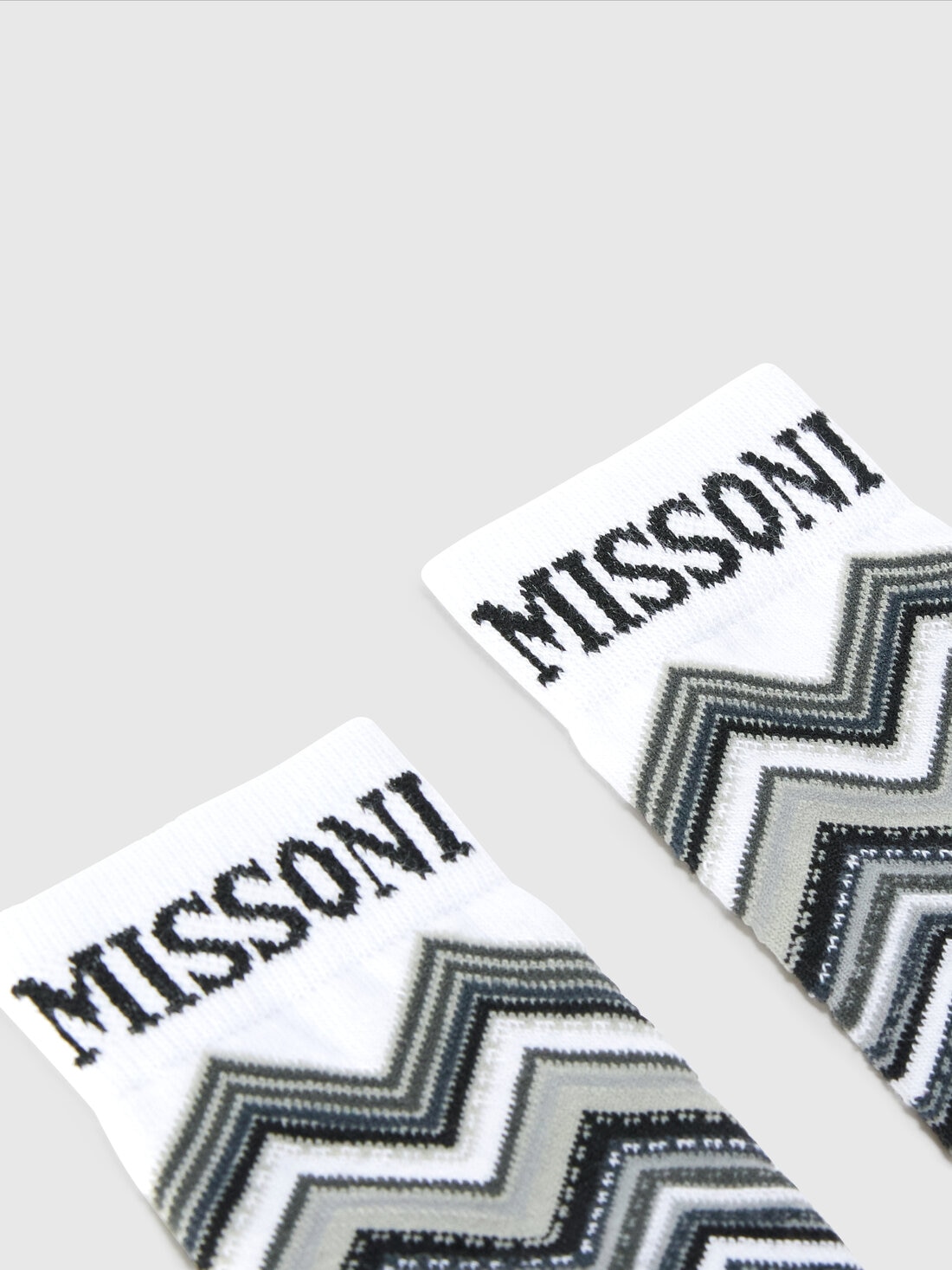 Short socks in zig zag cotton blend with logo, Black & Multicoloured  - KS24WS09BV00GWS91OA - 1