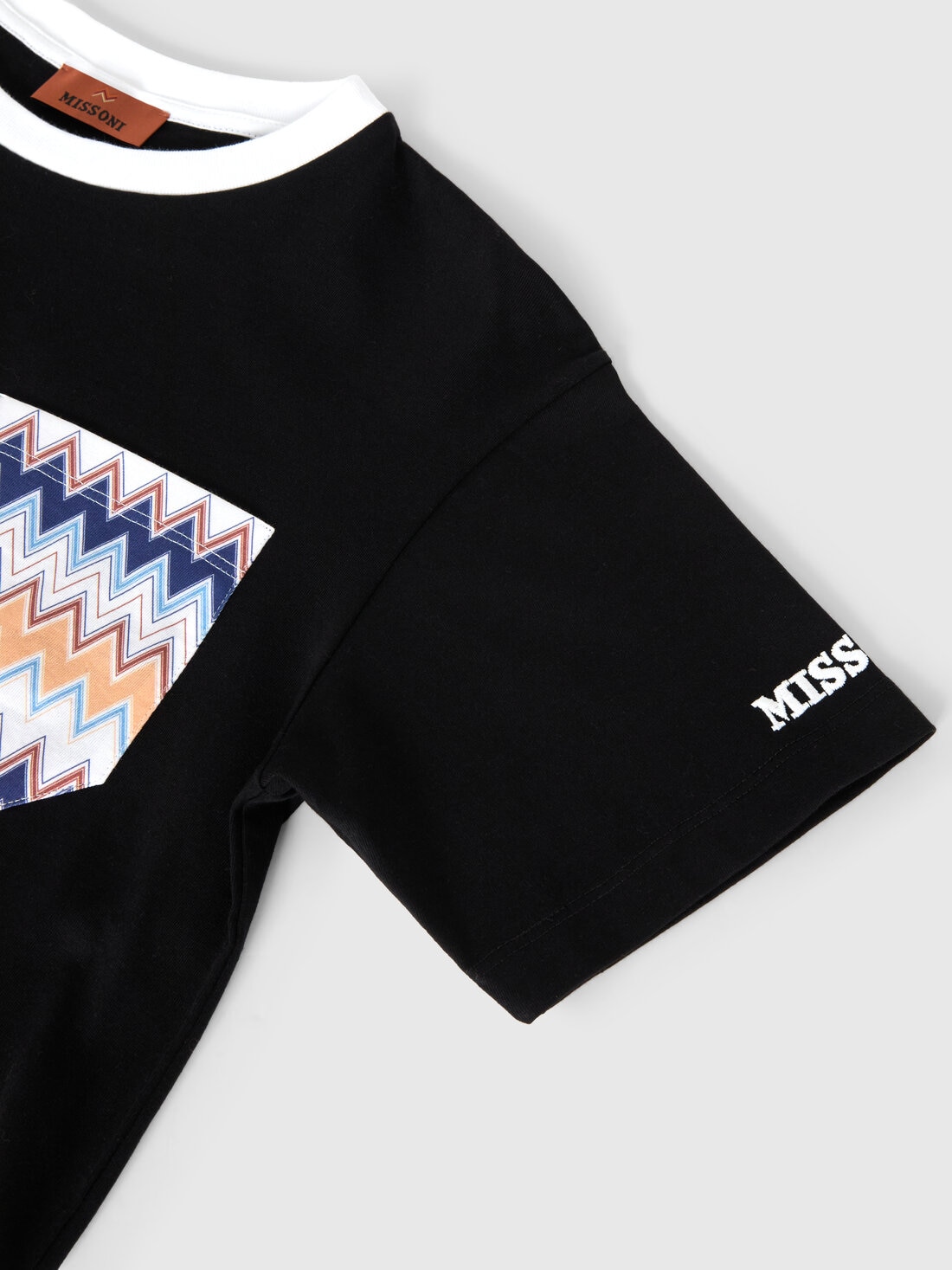 Crew-neck T-shirt with zigzag print on pocket, Black - KS25SL01BV00HNS91PM - 3