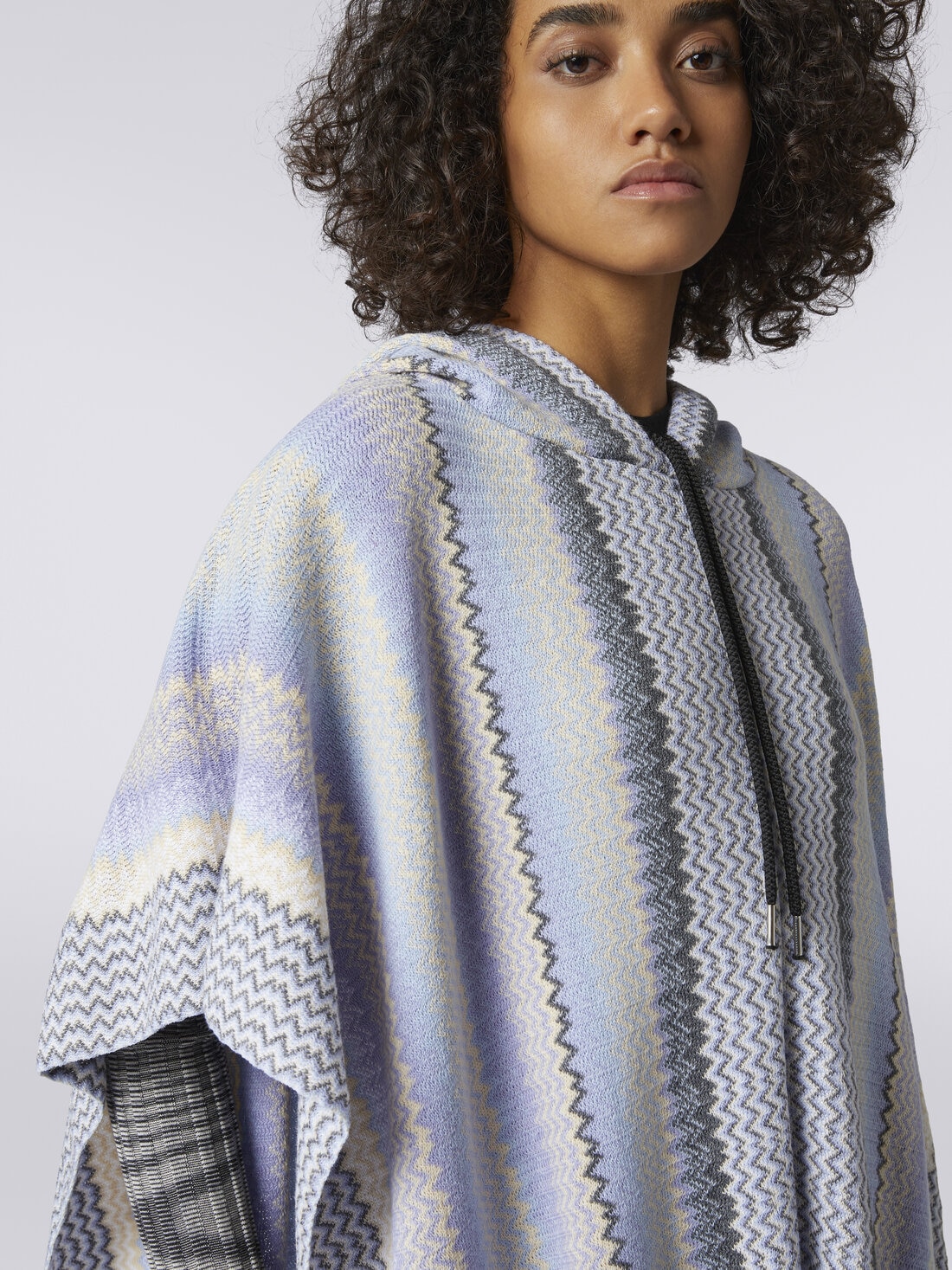 Zigzag wool blend poncho with frayed edge, Multicoloured  - 8053147023021 - 4
