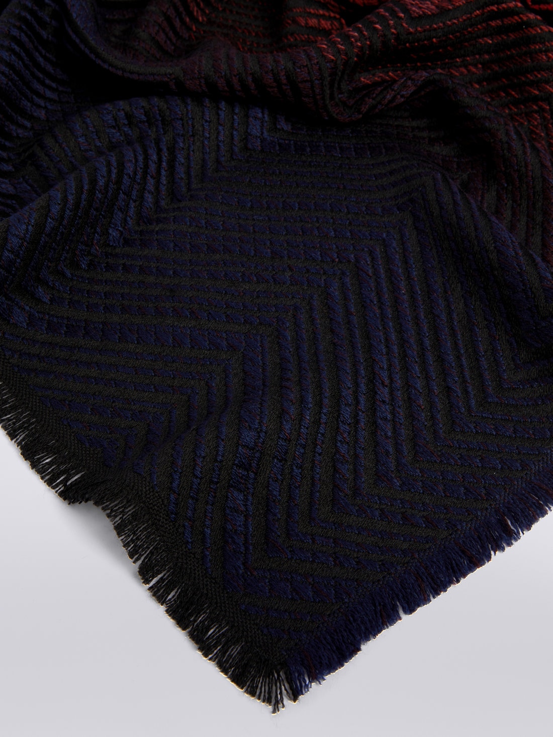Wool chevron shawl with frayed edges, Multicoloured  - 8053147023274 - 1