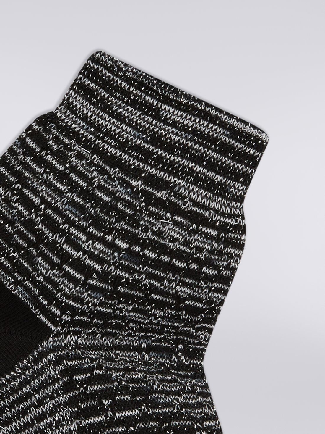 Socken aus Baumwollmischgewebe mit Lurex, Mehrfarbig  - LS23WS3MBV00ENSM67U - 2