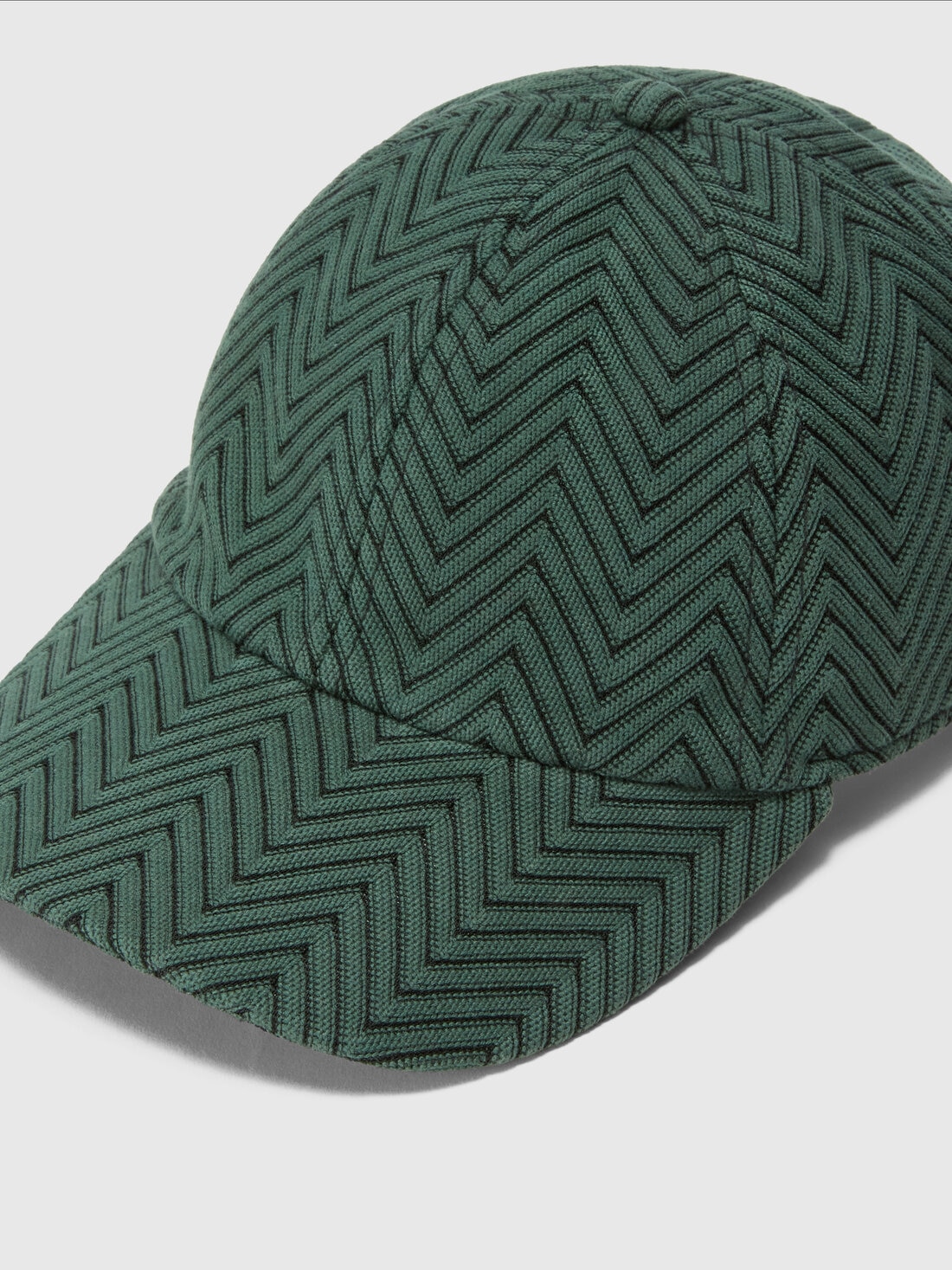 Visor cap with zigzag pattern, Green - 8053147594385 - 2