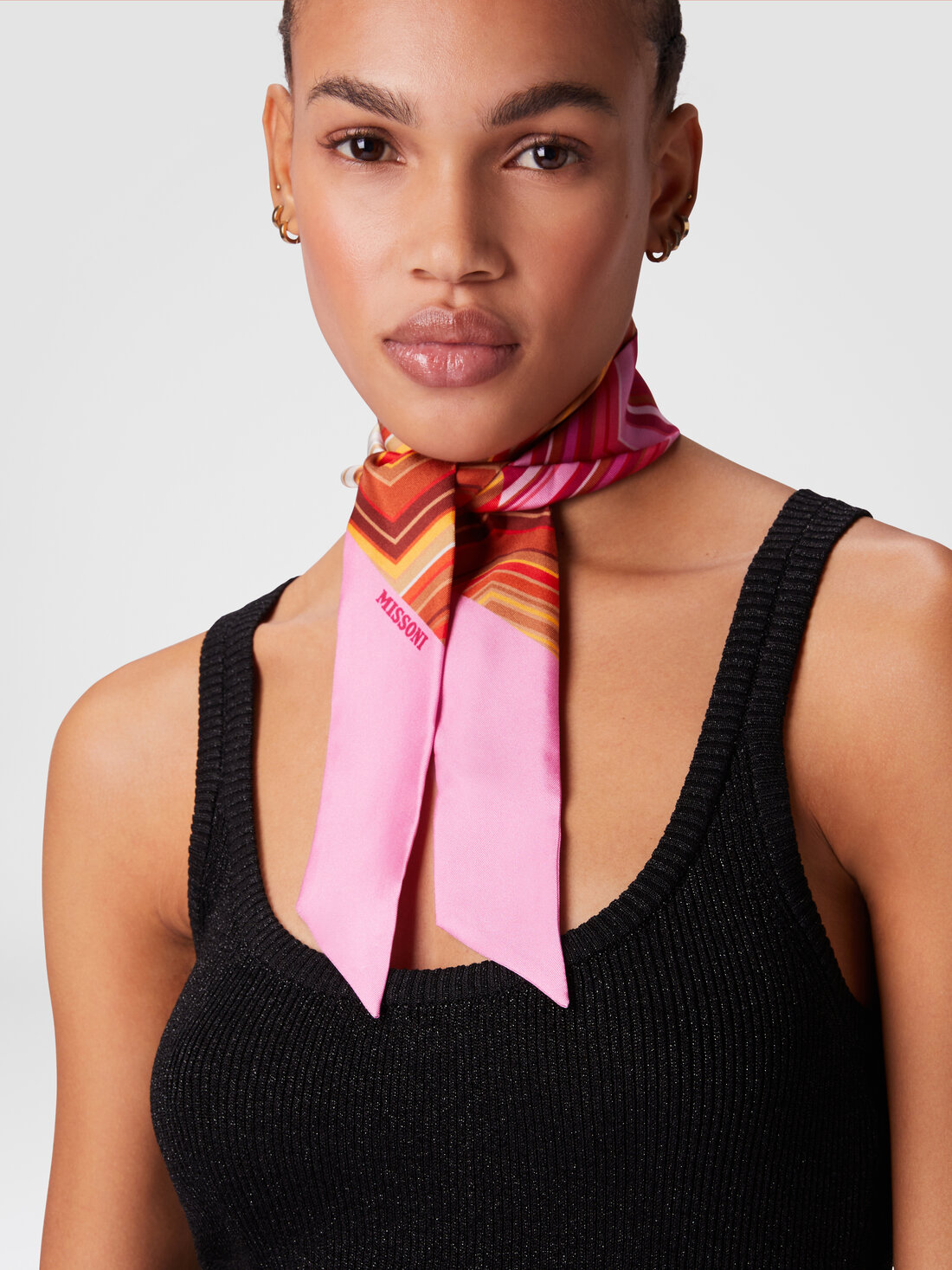 Silk zig zag bandeau scarf with logo, Multicoloured  - 8053147595511 - 2