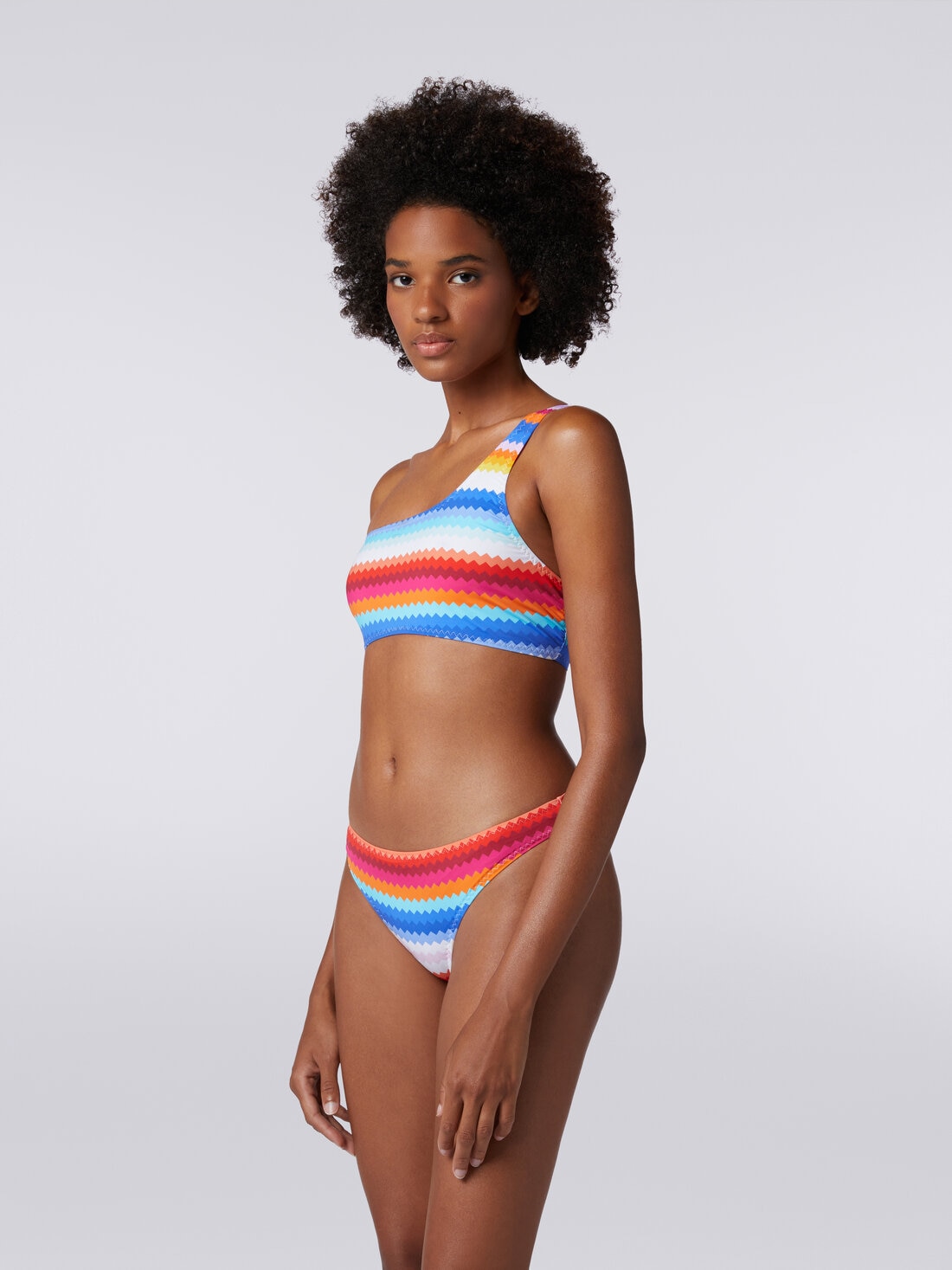 One-shoulder bikini in zigzag print stretch nylon, Multicoloured  - MC23SP02BJ00J7SM99F - 2