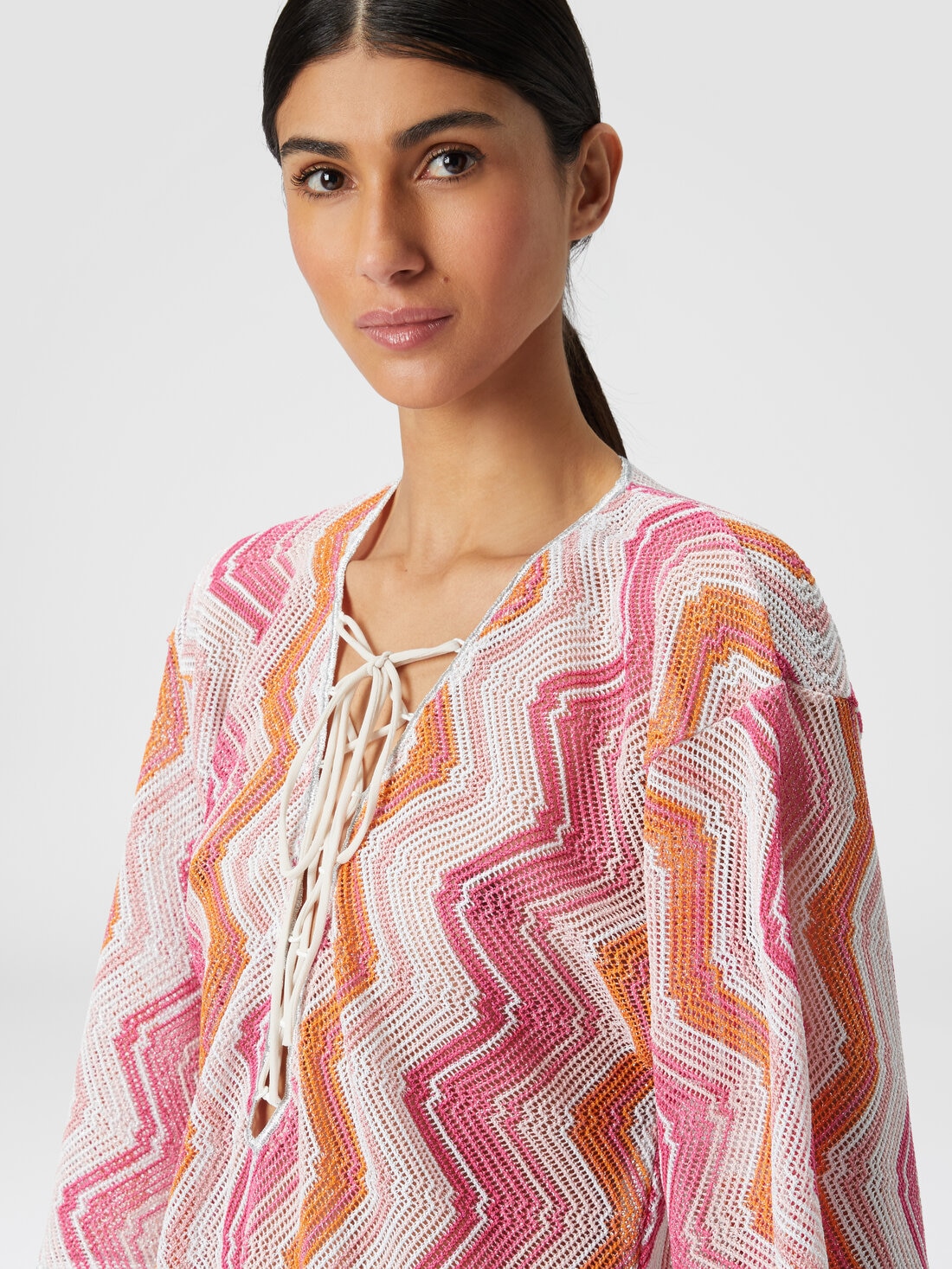 Short cover-up kaftan with braided lacing, Pink   - MC23SQ08BR00XKS30DC - 4