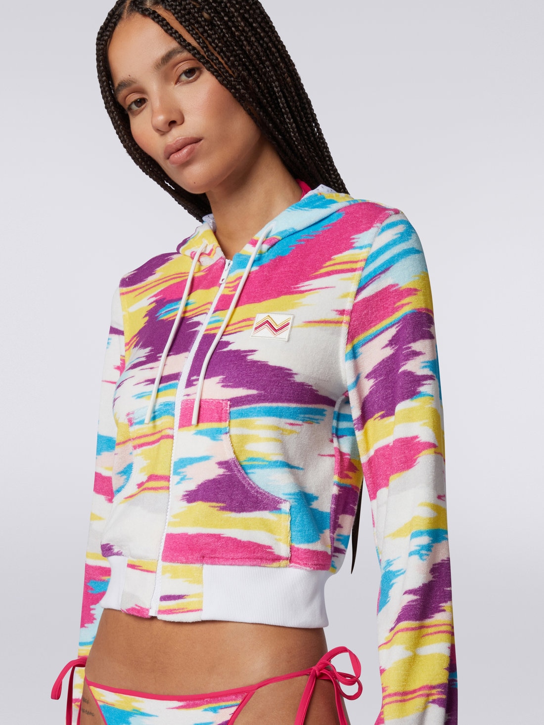 Sweat a capuche discount multicolore