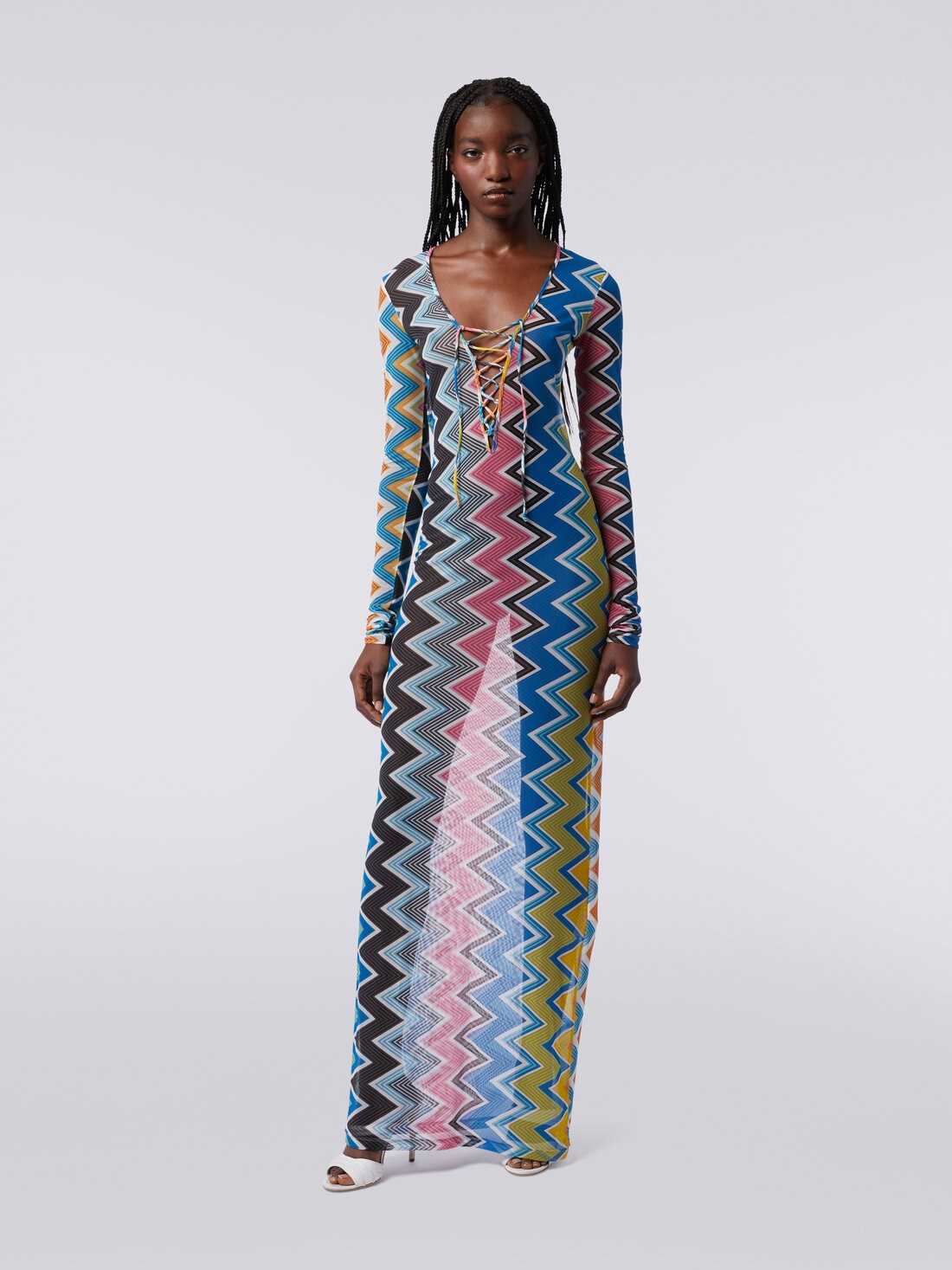 Long cover-up dress in zigzag print tulle, Multicoloured  - MS24SQ2JBJ00K6SM9D7 - 1