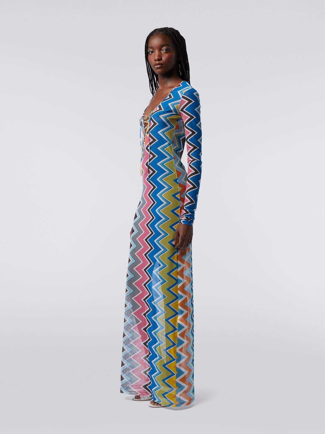 Long cover-up dress in zigzag print tulle, Multicoloured  - MS24SQ2JBJ00K6SM9D7 - 2