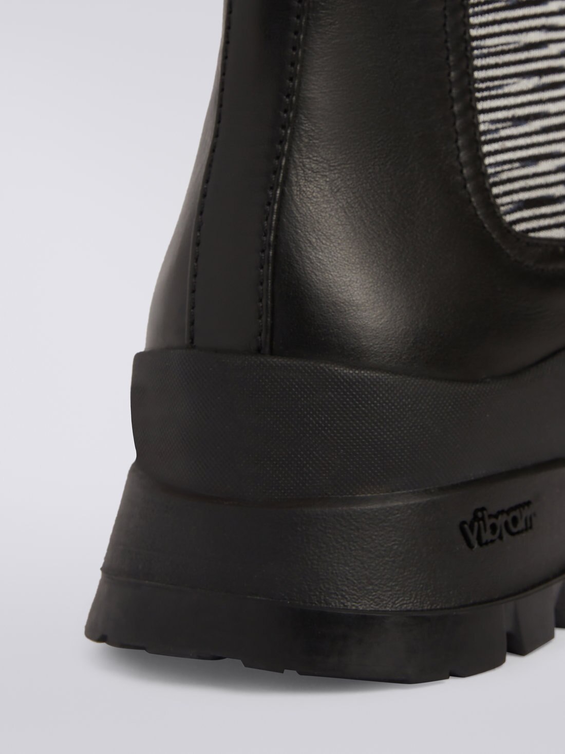 Bottines en cuir avec détails flammés, Noir    - OS23WY01BL006Z93911 - 3