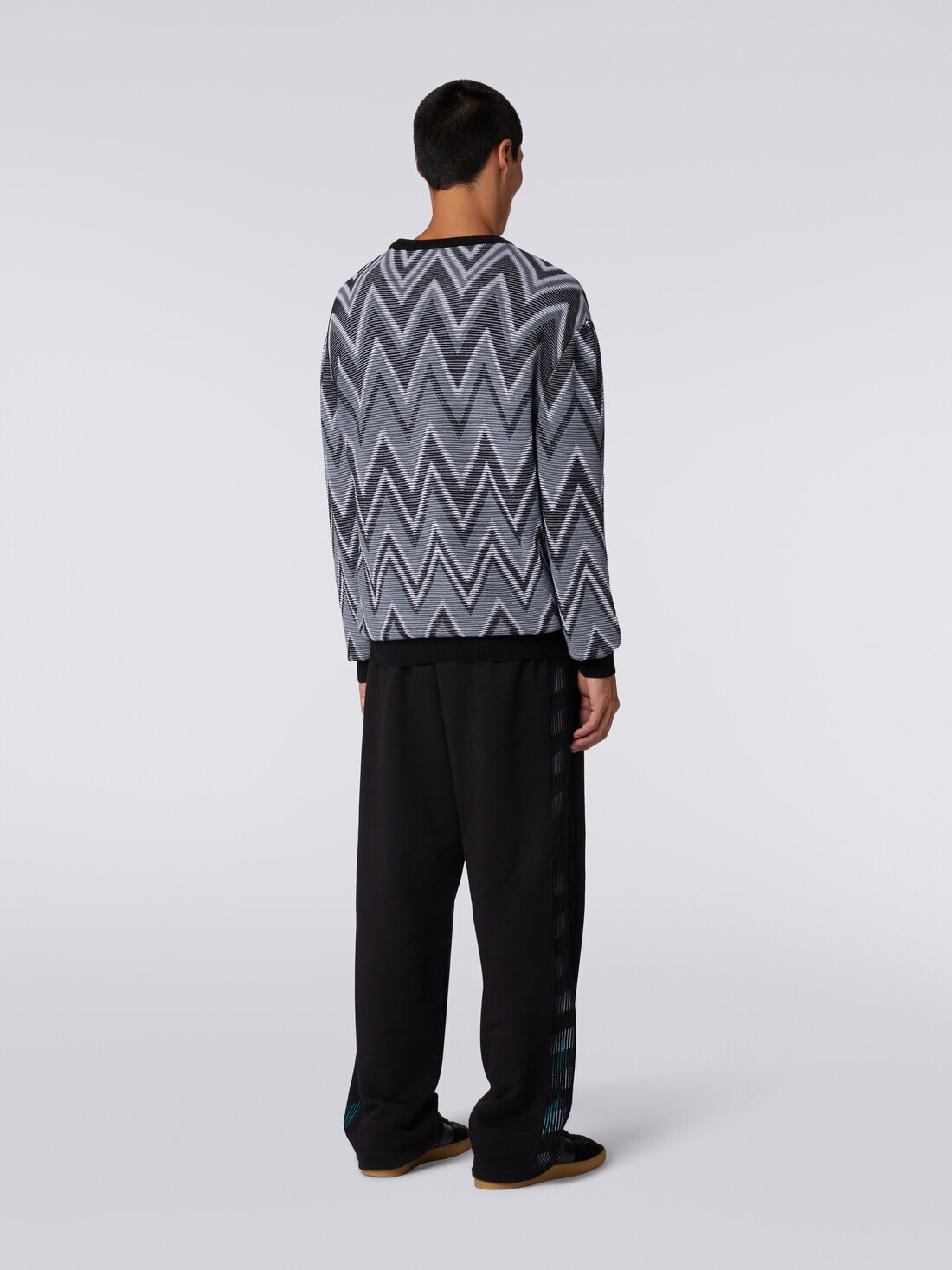 Pullover girocollo in cotone zig zag, Multicolore  - TS24SN02BK034AS91J8 - 3