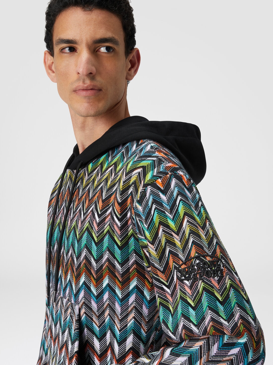 Hooded sweatshirt in zigzag knit , Multicoloured  - TS24SW05BC0047S91J3 - 4