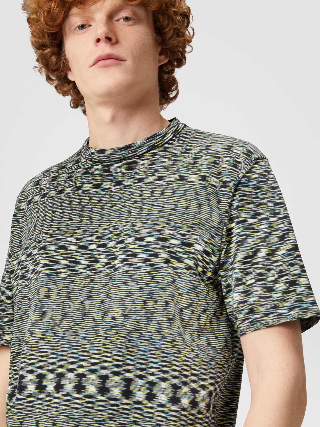 T-shirt girocollo in cotone fiammato, Multicolore  - UC23SL03BK013BF602Q - 4