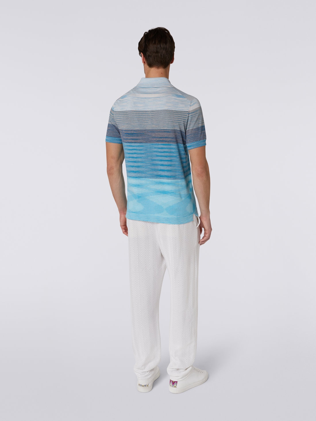 Kurzärmeliges Poloshirt aus gestreifter Baumwolle mit Dégradé-Effekt, Weiß & Hellblau - US23S20PBK012QS7294 - 3