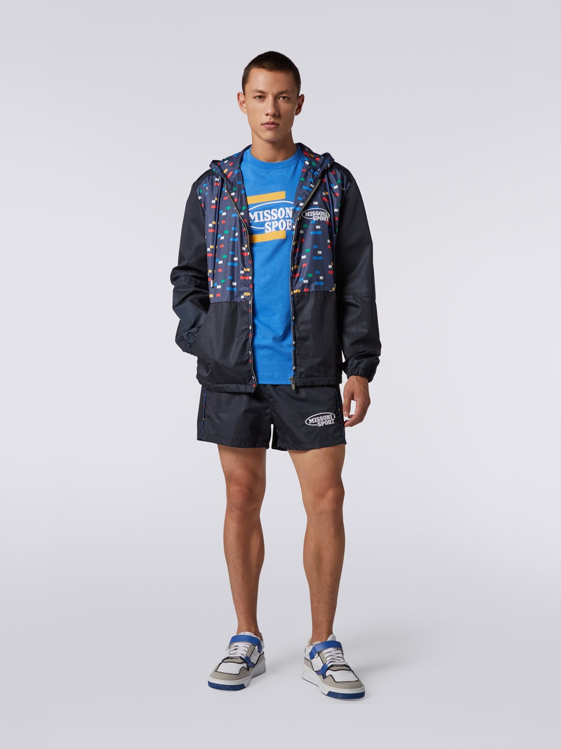 Hooded windbreaker with contrasting logo, Navy Blue  - US23SC0KBW00LWS72A0 - 1