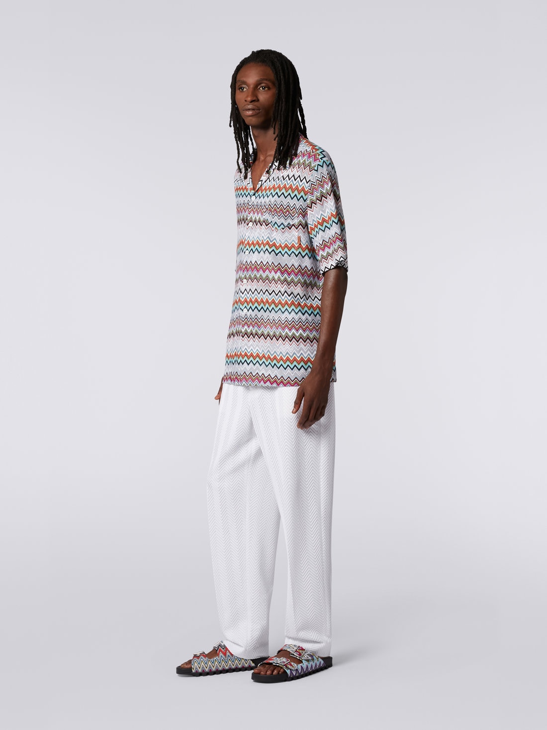 Short-sleeved cotton and viscose bowling shirt, Multicoloured  - US23SJ07BR00KESM8LK - 2