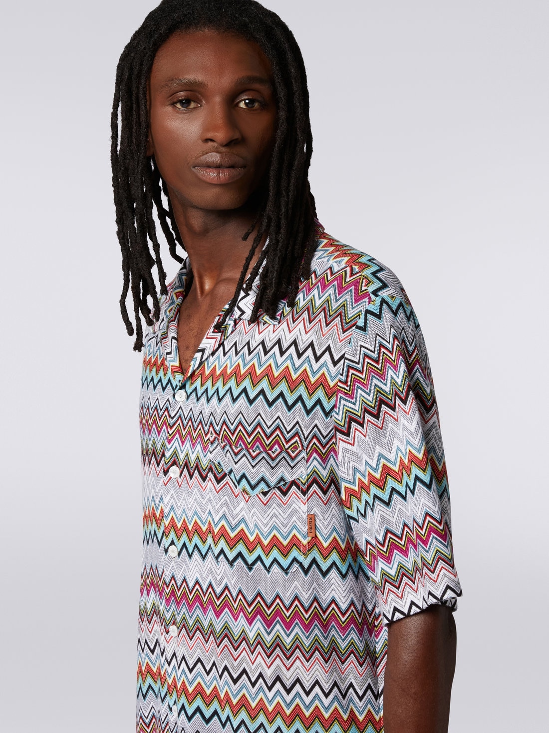 Short-sleeved cotton and viscose bowling shirt, Multicoloured  - US23SJ07BR00KESM8LK - 4